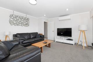 Manaia View - One Tree Point Holiday Home - One Tree Point - 7