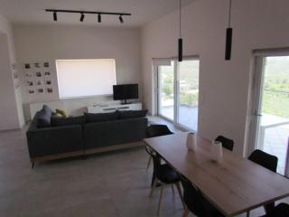 Beautiful 3-Bed House in Chania with garden - Melissouryíon - 1