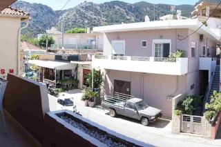 Irene's Apartment In Salakos - 3
