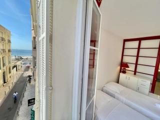 C047-Studio de charme proche Palais des Festivals - 9