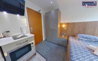 Victoria House - Deluxe Studios in Coventry City Centre, free parking, by COVSTAYS - 1
