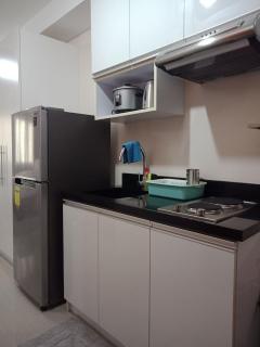 Cozy 1233 the persimmon studio near sm and ayala - 4