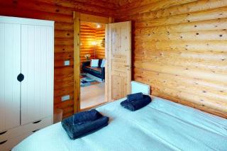 CROYDE RANCH CHALET 2 Bedrooms - 5