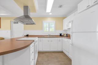Dove Creek Resort & Marina, Trademark Collection by Wyndham - Key Largo - 2