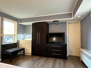 Community Court Motel - Saratoga Springs - 3