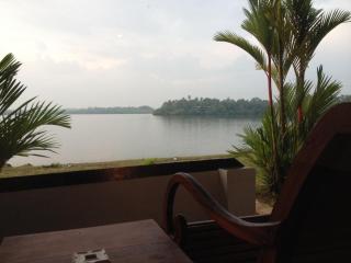 Kalla Bongo Lake Resort - 2