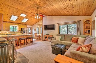 Deck with Forest Views Quiet Twain Harte Cabin! - Twain Harte - 8