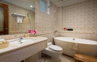 SQ Hang Gai Hotel & Spa - Hanoi - 6