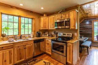 Deerview Cottage at Eagles Nest - Beech Mountain - 2