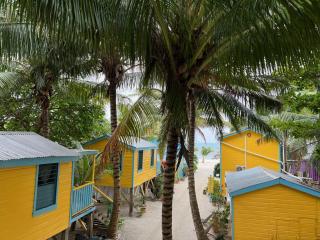 Colinda Cabanas - Caye Caulker - 9