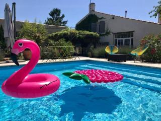 Maison adorable, avec piscine, 15 mn La Rochelle - 0