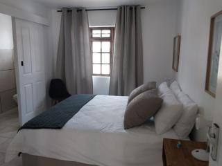 Beachfront apartment in a secure complex - Port Alfred - 6