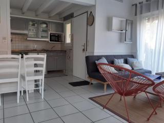 Villa Patio pour 6 avec Piscine et Parking Privé, à 2000m des Plages de Capbreton - FR-1-239-748 - Capbreton - 9