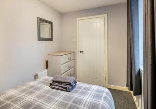Townhouse Apartments 4 Bedroom High St Montrose - 3