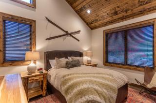 Three Little Bears at Eagles Nest - 1