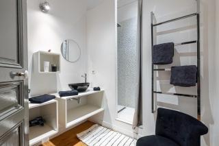 Travel lodge - Cannes - 8