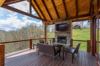 Birds Nest Retreat at Eagles Nest - Banner Elk - 4
