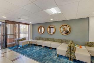 Best Western PLUS Executive Hotel Richmond - 7