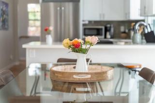 Fabulous New 4BR/3BA House in Mission Hills - San Diego - 2