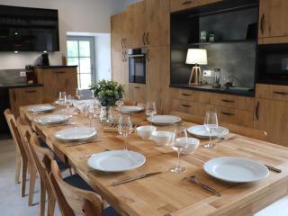 Gîte de charme avec piscine couverte, idéal pour 10 pers., PMR, proche Puy du Fou, grand jardin, loisirs - FR-1-426-428 - Les Herbiers - 5