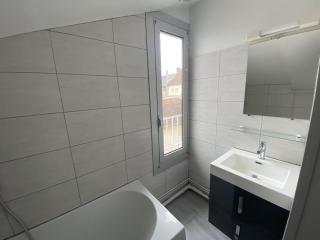 Studio central avec Wi-Fi proche des Thermes de La Roche-Posay - FR-1-541-82 - 3