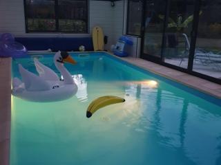 Gîte Confortable près du Mans avec Piscine, Parc de Jeux et Vélo - FR-1-410-364 - Louplande - 9