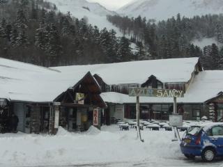 Appartement au pied des pistes avec 2 chambres et local à skis - FR-1-415-113 - 9
