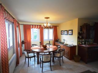 Casa con A/A, piscina, barbacoa, WIFI y a 200m de la playa en Costa Brava - ES-89-77 - Sant Pere Pescador - 1