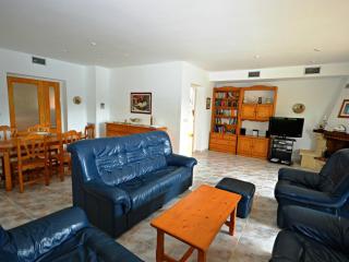 Casa con Piscina, Wifi, A/A y Barbacoa en Sant Pere Pescador - ES-89-82 - 7