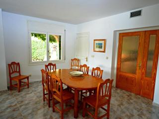 Casa con Piscina, Wifi, A/A y Barbacoa en Sant Pere Pescador - ES-89-82 - Sant Pere Pescador - 6