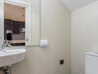 Casa moderna con piscina, Wi-Fi, AA, barbacoa y parking en Sant Pere Pescador - ES-89-73 - Sant Pere Pescador - 8