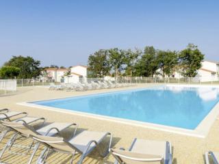 Maison de Vacances 2* avec Piscine Chauffée, Proche Plage et Commerces - FR-1-197-492 - Talmont-Saint-Hilaire - 9