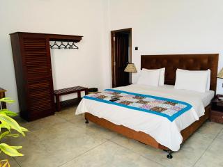 Funky Hotel - 2