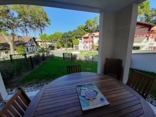 Appartement de standing avec jardin privatif, proche du lac et du centre, parking inclus - FR-1-239-583 - Soorts-Hossegor - 8