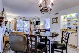 Fiddlers Cove 18B - 5