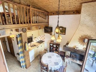 Duplex 35m² à 2 pas du centre de Combloux, 4 couchages, balcon, proche pistes - FR-1-560-19 - Combloux - 2