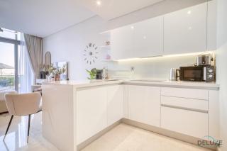 Tranquil Studio at The Anwa By Omniyat Dubai Maritime City by Deluxe Holiday Homes - Dubái - 6
