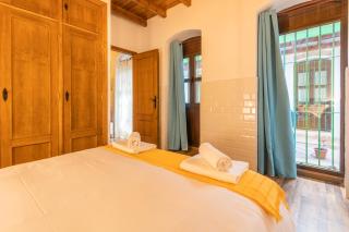 APARTAMENTO PATIO ANDALUZ EN SEVILLA - Sevilla - 4