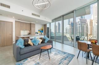 Vacay Lettings - Waterfront Luxury home with full Marina view - 6