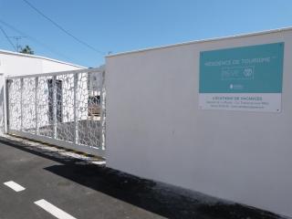 Appartement pour 4 pers avec terrasse, jardin, piscine et accès plage - Animaux admis - FR-1-194-218 - 1