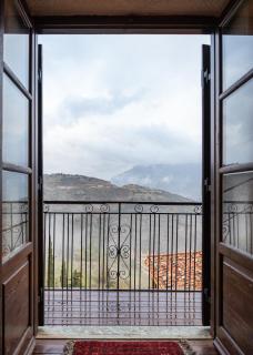 Arachova Wooden Chalet - 2