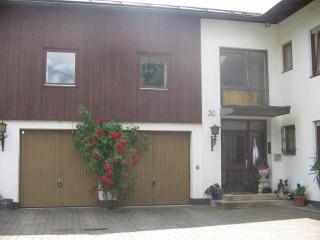 Appartement im Souterrain mit Terrasse - Bischofswiesen - 7