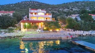 Seafront Apartments Anthony - Lastovo - 0