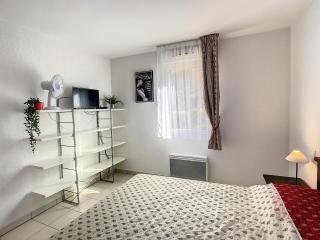 Appartement F2 Climatisé avec Terrasse et Parking à 700m des Thermes de Lamalou Les Bains - FR-1-451-121 - Lamalou-les-Bains - 3
