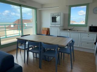 Duplex avec balcon, ascenseur et parking à Fort-Mahon-Plage - FR-1-482-59 - 0