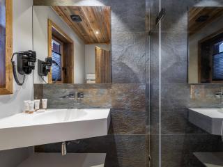 Chalet à Courchevel Le Praz : Piscine, Ski Room, Billard, 6 Adultes + 2 Enfants, Proche Pistes - FR-1-568-14 - Courchevel - 1