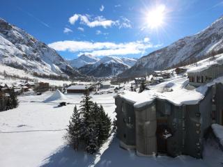 Appartement alpin cosy, 2 chambres, 2 salles de bain, balcon sud et skis aux pieds à La Daille - FR-1-694-256 - Val dʼIsère - 8