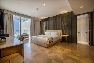 FIVE Palm Jumeirah 2BR Luxury Penthouse, Private Pool, Full Marina Sea View - 3