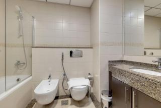 Bay Central, Central Tower - Tranquil Two Bedroom - Dubai - 3