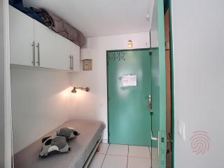 Studio rénové avec balcon, animaux acceptés, wifi, à 650m des Thermes - FR-1-451-92 - Lamalou-les-Bains - 2